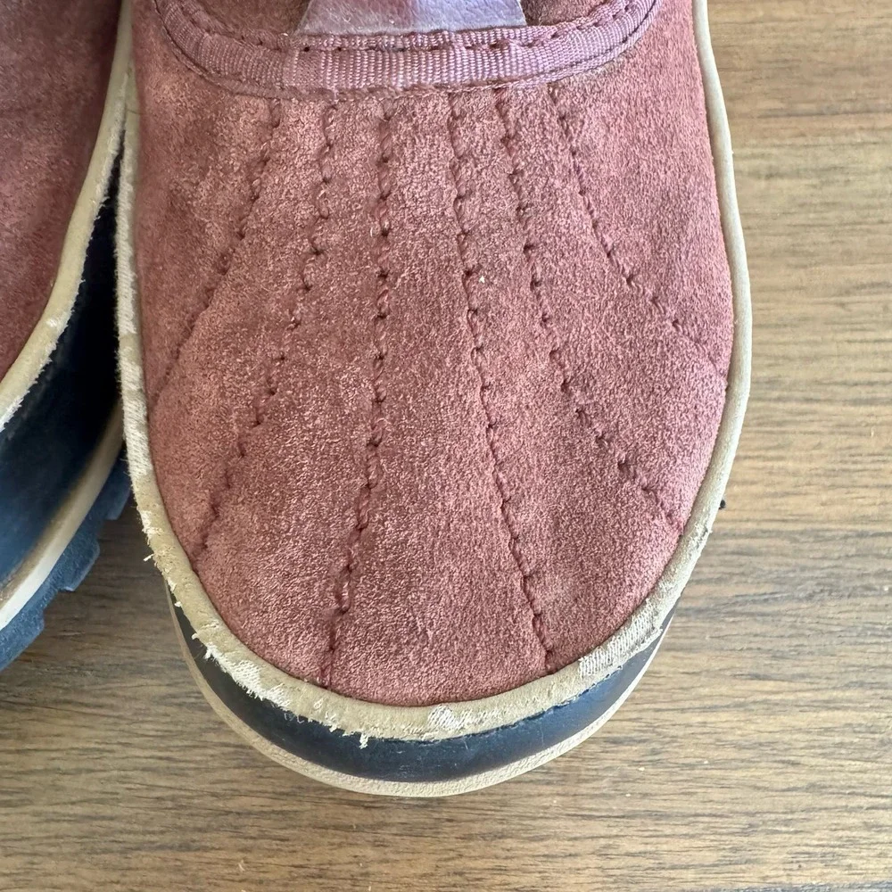 Sorel Tivoli II Waterproof Suede Short Snow Boots Burgundy Size 8.5